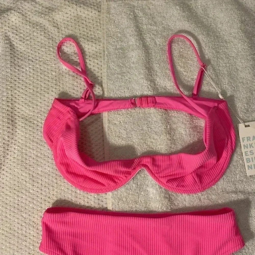 FRANKIE'S Ribbed Bikini (Tolly Underwire Top + Jenna High Waist Bottoms) - Picture 3 of 10